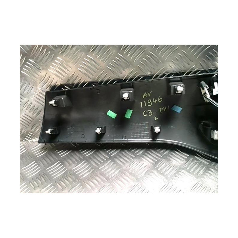 Aerateur tableau de bord CITROEN C3 2 PHASE 1 d’occasion