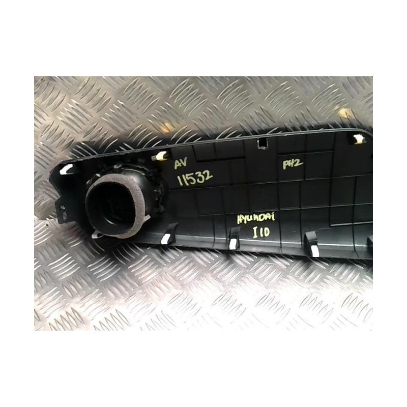 Aerateur tableau de bord HYUNDAI I 10 2 PHASE 2 d’occasion