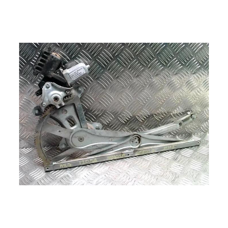 Leve vitre electrique arriere gauche TOYOTA COROLLA VERSO 2 PHASE 2 d’occasion