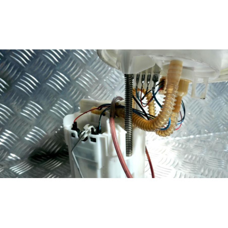 Pompe de gavage AUDI A4 3 AVANT PHASE 1 BREAK d’occasion