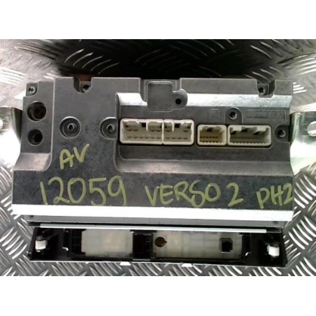 Autoradio d'origine TOYOTA COROLLA VERSO 2 PHASE 2 d’occasion