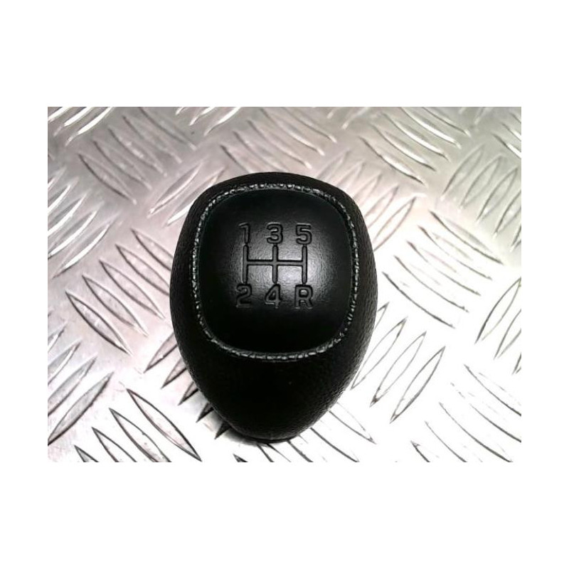 Pommeau de vitesses HYUNDAI I 10 2 PHASE 2 d’occasion