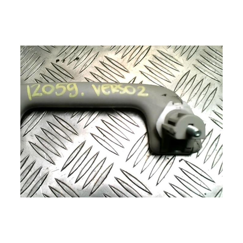 Poignee de maintien avant gauche TOYOTA COROLLA VERSO 2 PHASE 2 d’occasion
