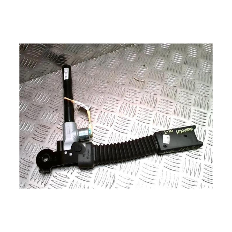 Attache ceinture avant gauche HYUNDAI I 10 2 PHASE 2 d’occasion