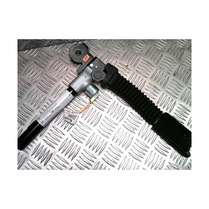 Attache ceinture avant gauche HYUNDAI I 10 2 PHASE 2 d’occasion