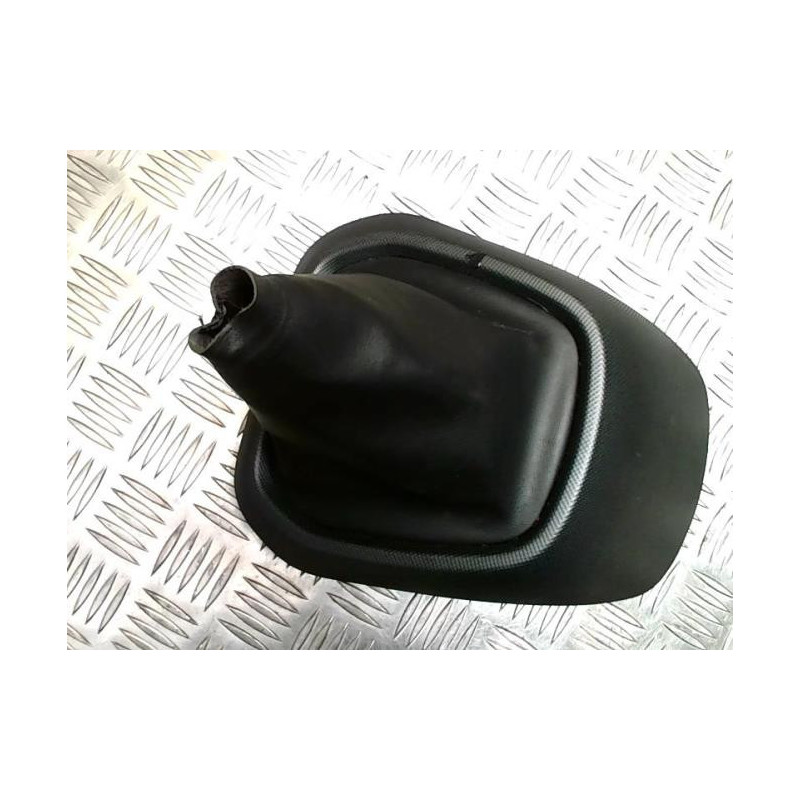 Soufflet de levier de vitesse HYUNDAI I 10 2 PHASE 2 d’occasion