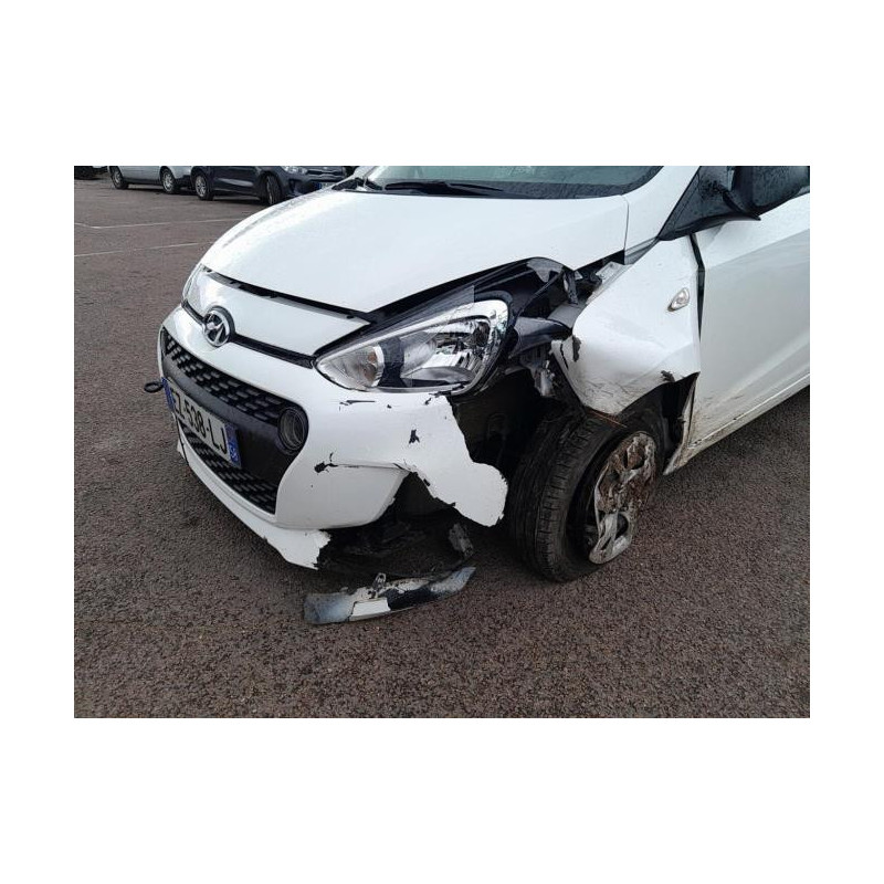 Poignee interieur avant droit HYUNDAI I 10 2 PHASE 2 d’occasion