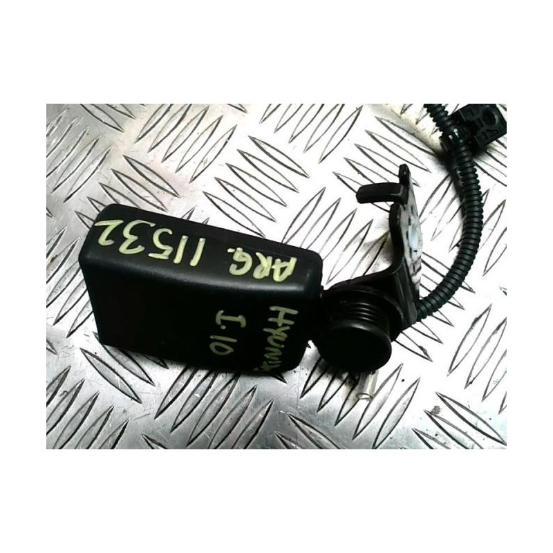 Attache ceinture arriere gauche HYUNDAI I 10 2 PHASE 2 d’occasion