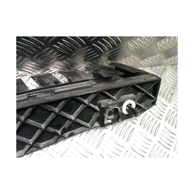 Absorbeur de pare choc arriere PEUGEOT 308 2 PHASE 2 d’occasion