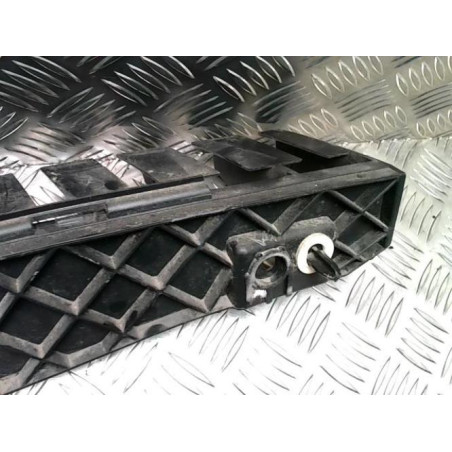 Absorbeur de pare choc arriere PEUGEOT 308 2 PHASE 2 d’occasion