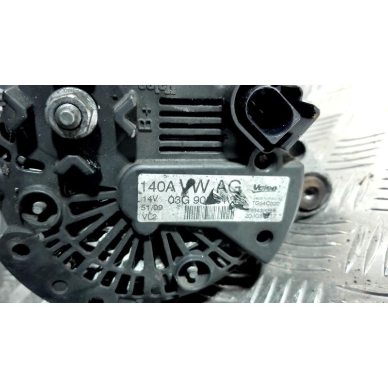 Alternateur AUDI A4 3 AVANT PHASE 1 BREAK d’occasion