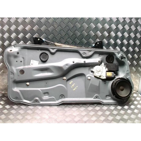 Leve vitre electrique avant gauche VOLKSWAGEN GOLF 4 d’occasion