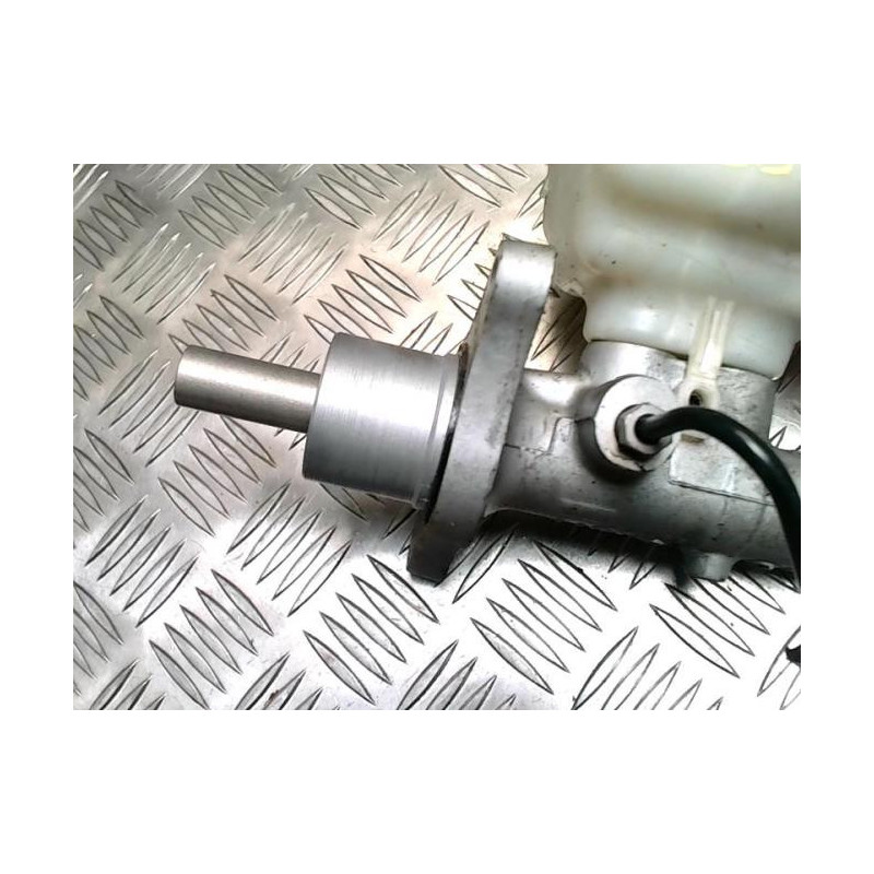 Maitre cylindre (freinage) PEUGEOT EXPERT 2 d’occasion