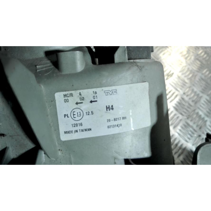 Optique avant principal droit (feux)(phare) FIAT SCUDO d’occasion