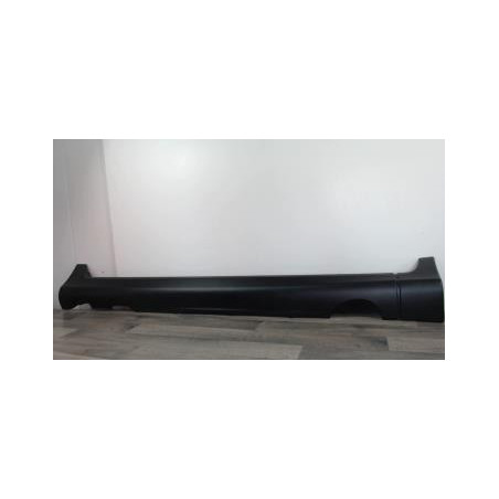 Garniture porte avant droite VOLVO XC 60 2 PHASE 1 d’occasion