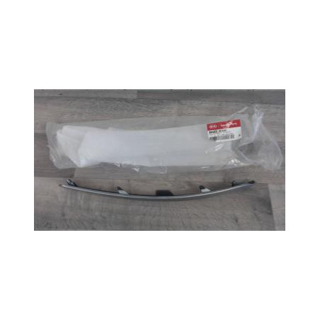 Moulure de pare choc avant KIA SPORTAGE 3 PHASE 1 d’occasion