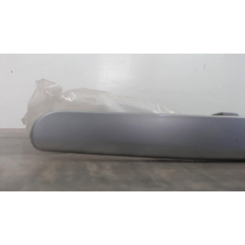 Moulure de pare choc avant KIA SPORTAGE 3 PHASE 1 d’occasion