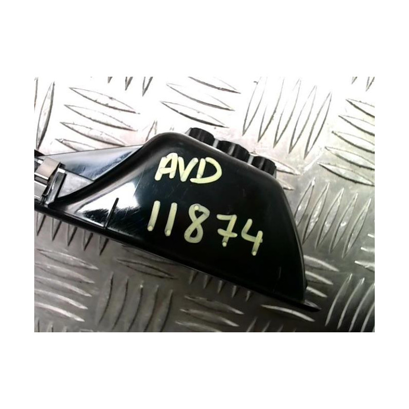 Interrupteur de leve vitre avant droit RENAULT MEGANE 3 PHASE 3 d’occasion