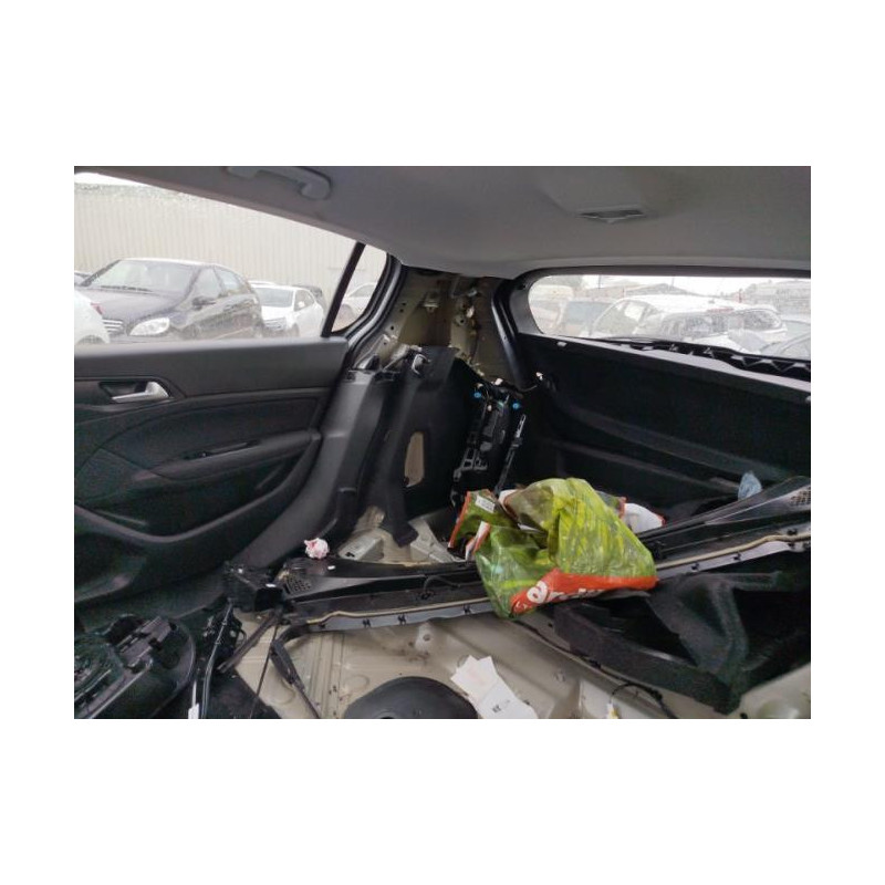 Serrure avant droit PEUGEOT 308 2 PHASE 2 d’occasion