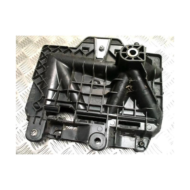 Coffre à batterie VOLKSWAGEN POLO 5 PHASE 1 d’occasion