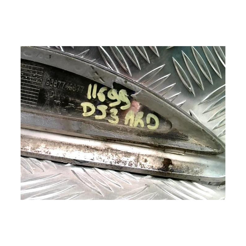 Baguette de porte arriere droite CITROEN DS3 PHASE 1 d’occasion