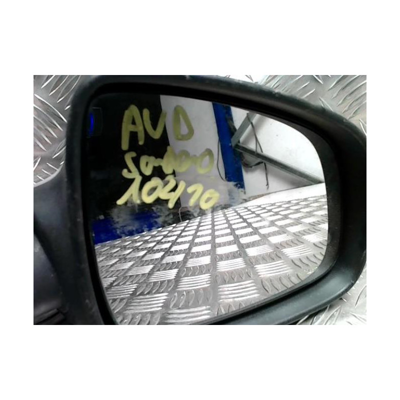 Retroviseur droit DACIA SANDERO 1 d’occasion