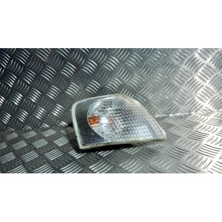 Optique avant secondaire droit (feux)(clignotant) VOLKSWAGEN PASSAT 4 PHASE 1 d’occasion