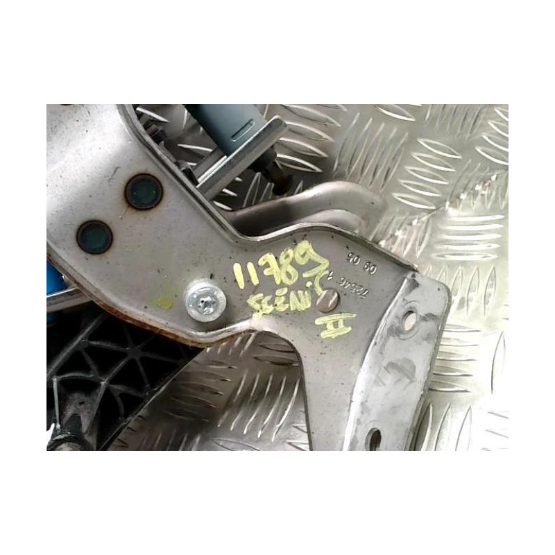 Pedale d'embrayage RENAULT SCENIC 2 PHASE 1 d’occasion