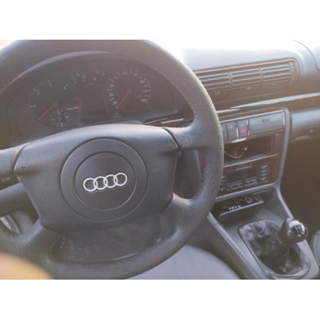 Optique avant secondaire gauche (feux)(clignotant) AUDI A4 1 PHASE 1 d’occasion
