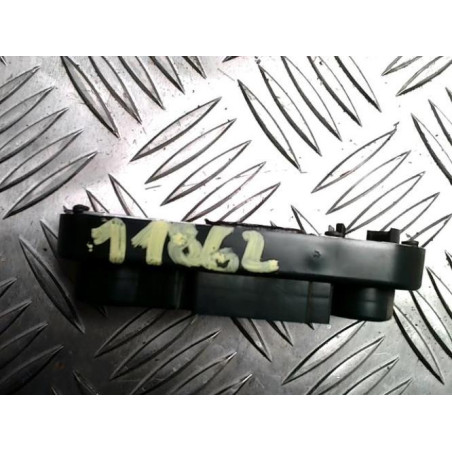 Platine feu arriere droit FORD S-MAX 1 PHASE 1 d’occasion