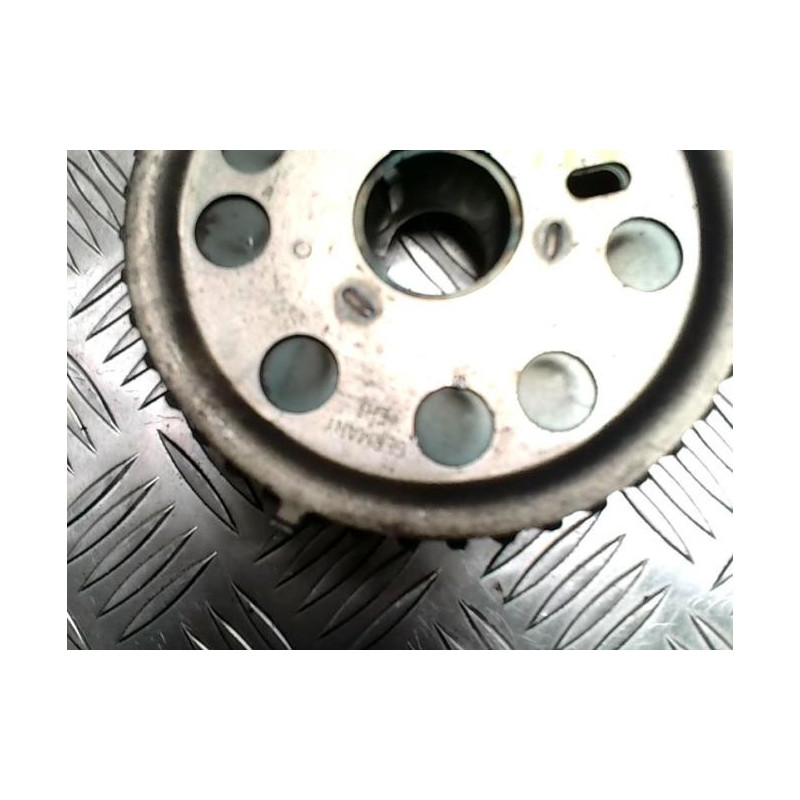 Poulie damper VOLKSWAGEN POLO 4 PHASE 2 d’occasion