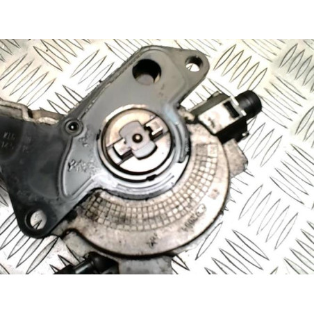 Pompe à vide VOLKSWAGEN POLO 4 PHASE 2 d’occasion