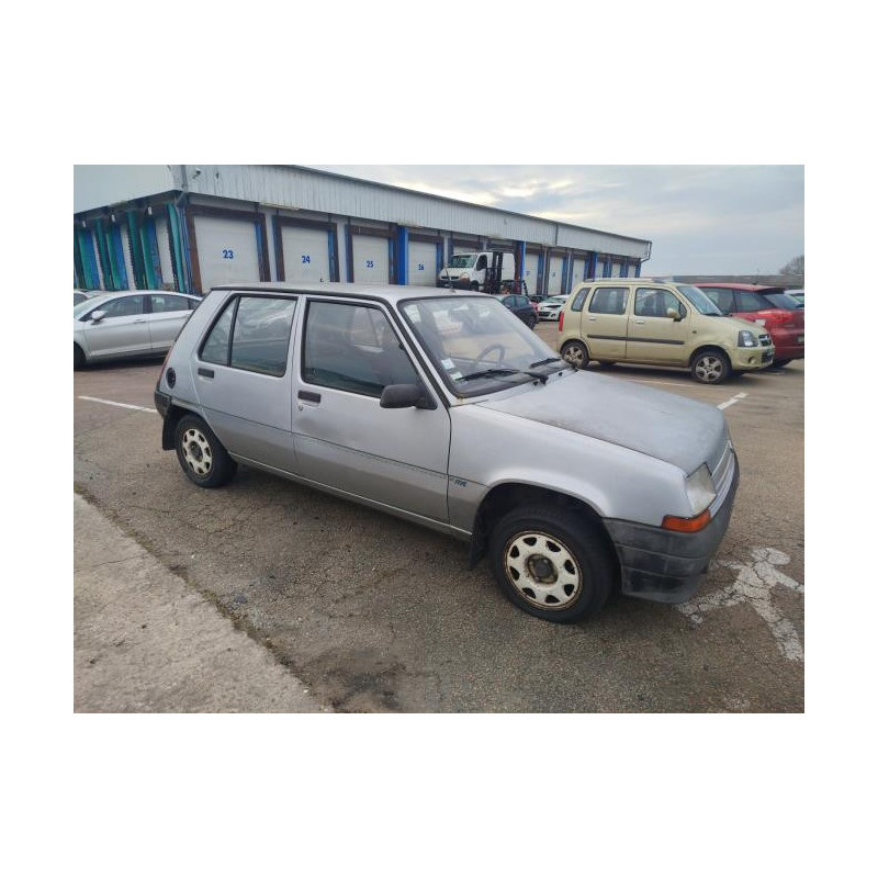 Anti brouillard droit (feux) RENAULT SUPER 5 d’occasion