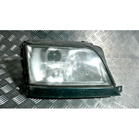 Optique avant secondaire droit (feux)(clignotant) AUDI A6 1 d’occasion