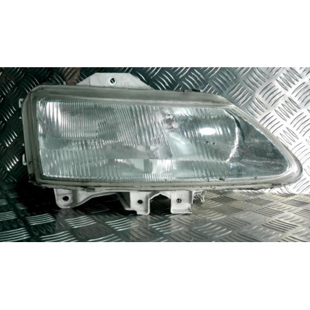 Optique avant principal droit (feux)(phare) RENAULT LAGUNA 1 PHASE 1 d’occasion
