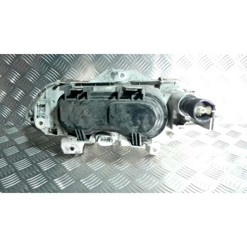 Optique avant principal droit (feux)(phare) RENAULT LAGUNA 1 PHASE 1 d’occasion