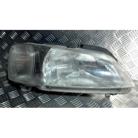 Optique avant principal droit (feux)(phare) PEUGEOT 106 PHASE 2 d’occasion