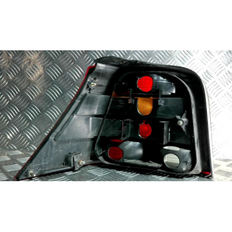 Feu arriere principal droit (feux) VOLKSWAGEN GOLF 4 d’occasion