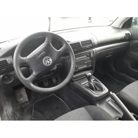 Feu arriere principal gauche (feux) VOLKSWAGEN PASSAT 4 PHASE 1 d’occasion