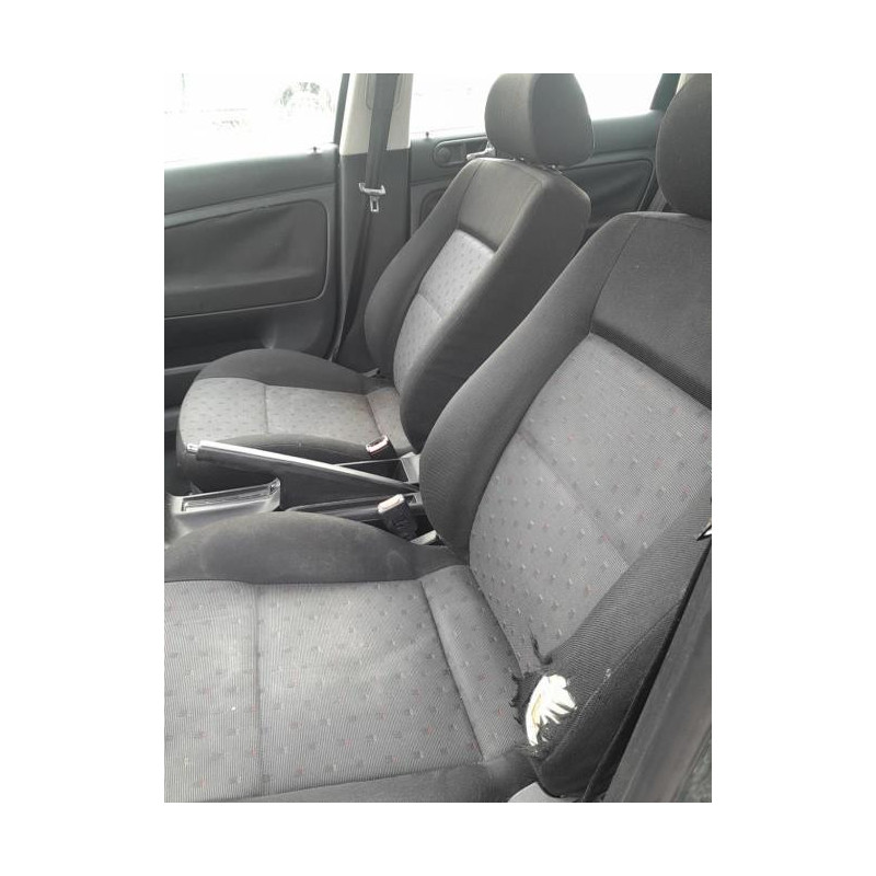 Feu arriere principal gauche (feux) VOLKSWAGEN PASSAT 4 PHASE 1 d’occasion
