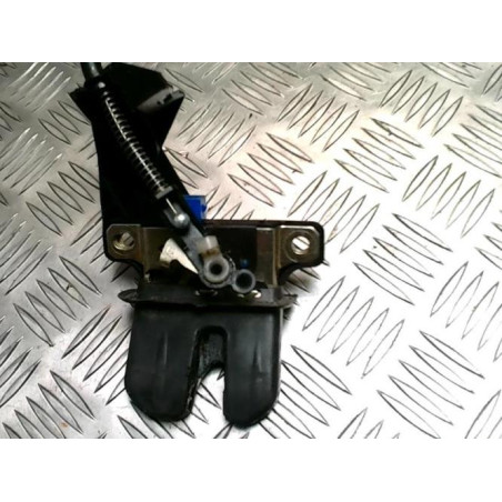 Serrure de coffre AUDI A4 2 PHASE 1 d’occasion