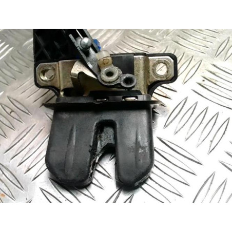 Serrure de coffre AUDI A4 2 PHASE 1 d’occasion