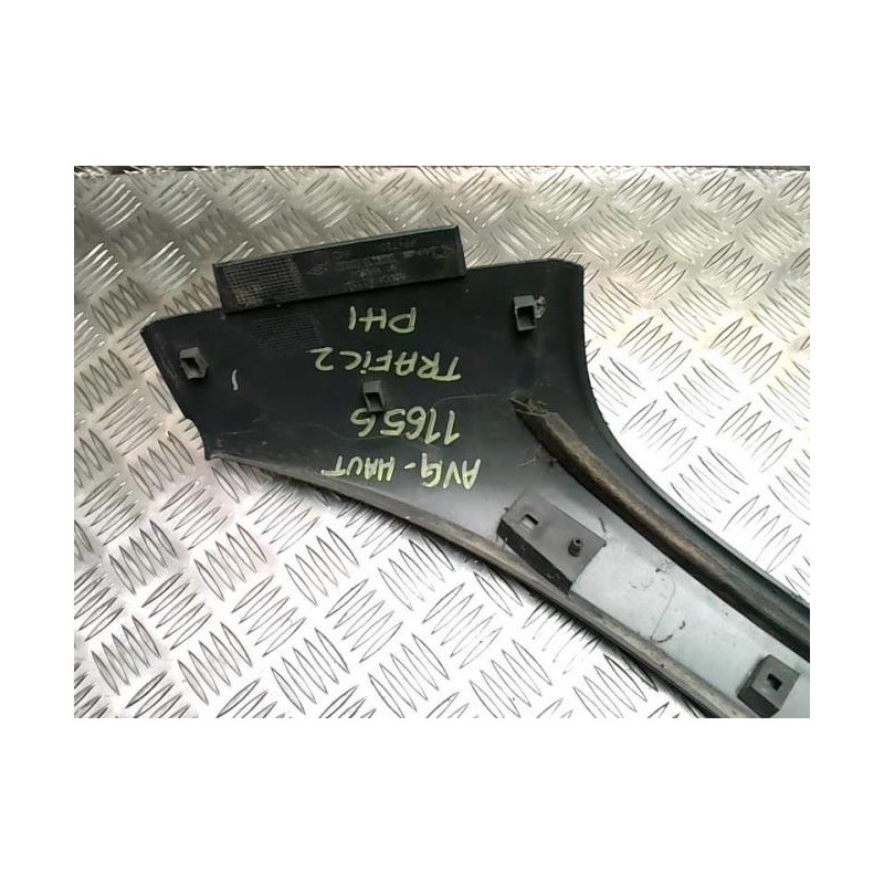 Baie de pare brise RENAULT TRAFIC 2 PHASE 1 d’occasion