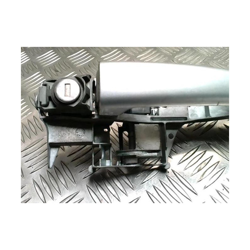 Poignee porte avant gauche CITROEN C4 PICASSO 1 d’occasion