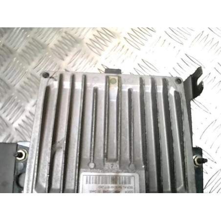 Calculateur RENAULT MEGANE 2 PHASE 1 d’occasion