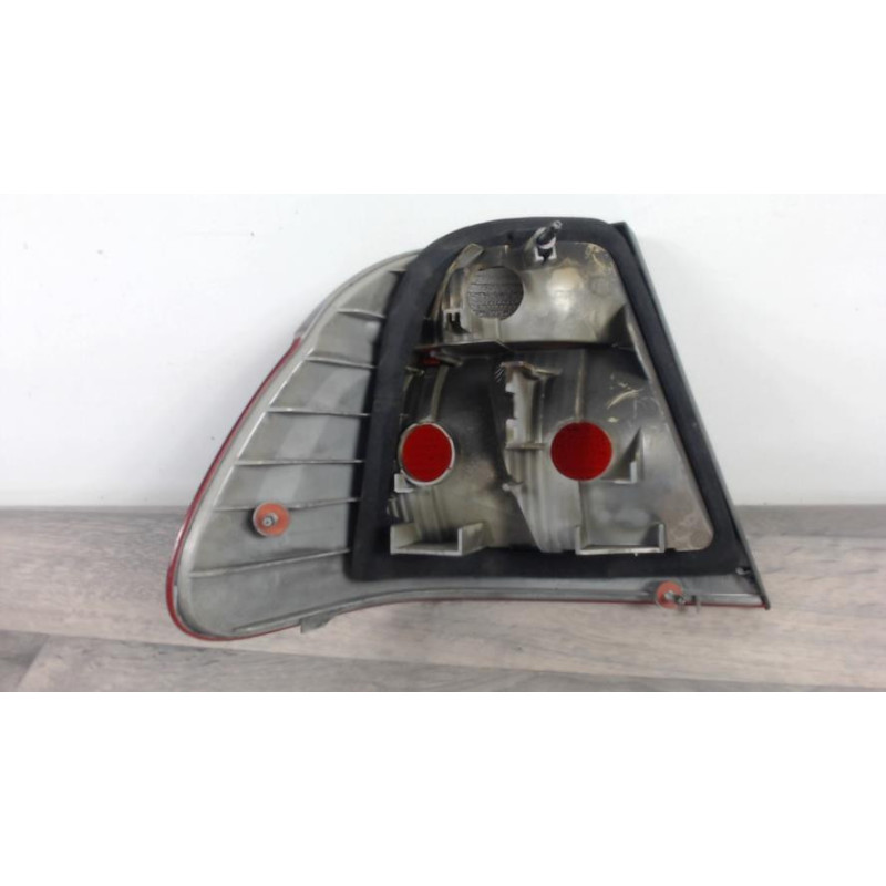 Feu arriere principal droit (feux) BMW SERIE 3 E46 PHASE 2 d’occasion