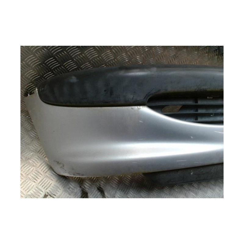 Pare choc avant PEUGEOT 206 PHASE 1 d’occasion