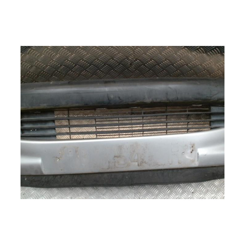 Pare choc avant PEUGEOT 206 PHASE 1 d’occasion