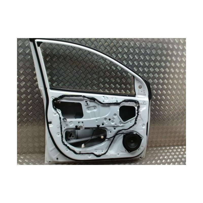 Porte avant gauche HYUNDAI I 10 2 PHASE 2 d’occasion