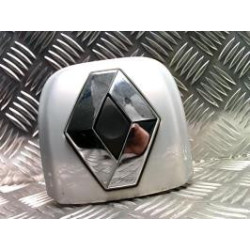Bouton de coffre RENAULT CLIO 2 PHASE 2 d’occasion